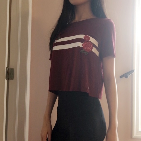 Hollister- Maroon T-Shirt w/ Roses and Stripes - Picture 1 of 5